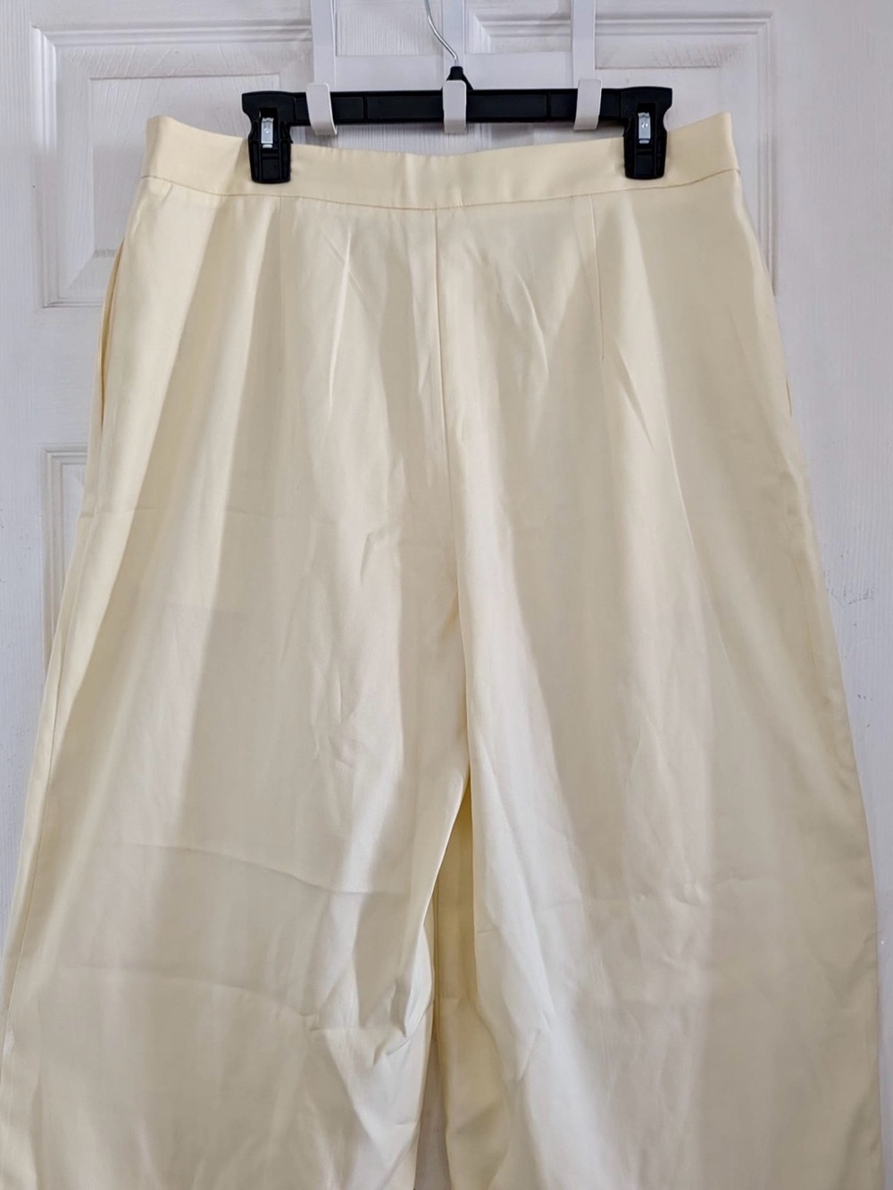 Commense Ruched Halter Top & Wide Leg Pants Set - Picture 15 of 16